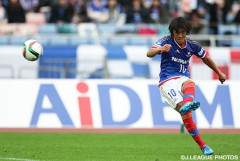 【衝撃】中村俊輔さんのフリーキック、かっこよすぎるｗｗｗｗｗｗｗｗｗｗ