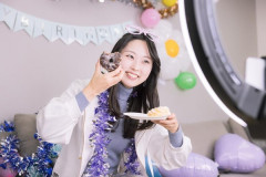 【画像】食った分が胸になる女ｗｗｗｗｗｗｗｗｗｗｗｗｗｗｗｗｗｗ