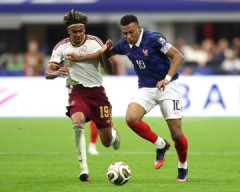 【朗報】スペインのスタイルでフランス完勝は日本にも希望が見えるｗｗｗｗｗｗｗ