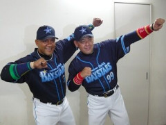 アレックス・ラミレス(38) .300(476-143) 19本 76打点 OPS.806 UZR-39.8 WAR-1.0