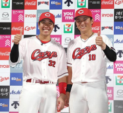 カープ打者9人5得点の猛攻で東攻略！泰決勝打！石原猛打賞2打点！代打秋山1打点！逆転勝ちで4位と0G差！【広島6-4DeNA/試合結果】
