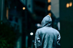 【悲報】女子中学生に「ちんすこう食べてくれん？」等複数回要求した男子中学生(14)を逮捕