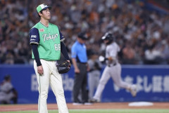 ヤクルトスワローズ、2桁の貯金消滅
