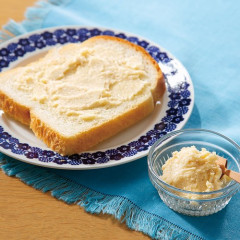 【朗報？？？】𝕏にて「マーガリンに砂糖」をぶち込むと美味いと話題に