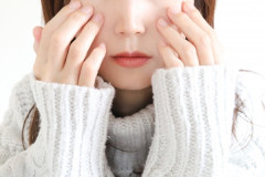 女「整形して化粧して加工しま～すw」人々「かわいいね」女「うれじぃぃぃwww」←これｗｗｗｗ