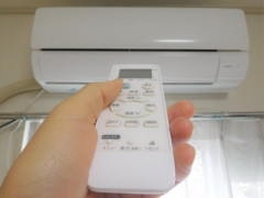 【警告】メーカー「エアコンの内部クリーンは出来るだけ毎回使って下さい」　ワイ「いや、無理だろ…だって」→