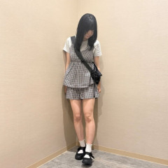 【朗報】弱者男性が好きそうな無印良品のスタッフが見つかる