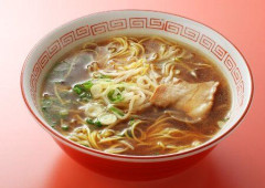 客「タダでラーメンを食わせろ！この店は無料なんだろ？だって・・・」→異次元のクレーマーがとんでもない理論を展開ｗｗｗｗｗｗほかの客も納得しそうになるｗｗｗｗｗｗ