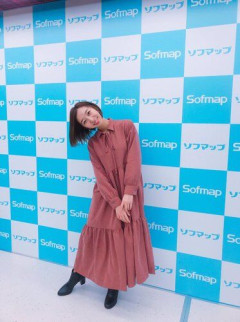 【画像あり】ソフマップに佳子さま似の美少女降臨ｗｗｗｗｗｗｗｗ