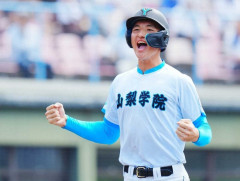 195cm102キロ 山梨学院の「ネクスト大谷」菰田に12球団スカウト大集結