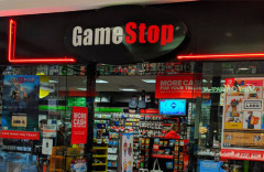 米大手小売GameStopのCEO「ソニーがディスクレス化しても全く問題ない。ゲームソフトは事業全体の12％未満」