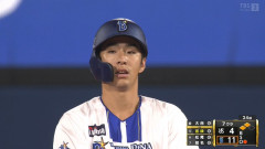 度会、代打で笑顔なきツーベース