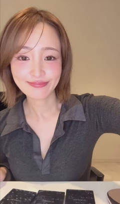 【朗報】劇団ひとりの嫁(40)ただのﾃﾞｶﾊﾟｲのキレイなおばさんになる（画像あり）