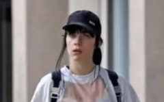 海外の陽キャ女子が着てる服、さすがにヤバすぎるwwwwwwww