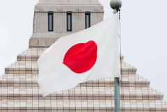【物議】「国を愛さない自由もある」国旗損壊罪法案をめぐり賛否広がる