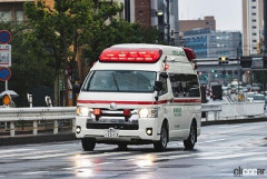 【動画】救急車に道を譲った結果、アホほど煽られてしまうwwwwww