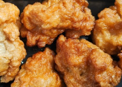 【衝撃】死にたいやつ、唐揚げにマヨネーズかけて食ってみろ