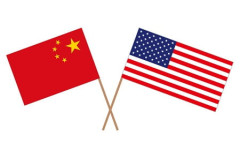 中国、好感度で米国抜く トランプ政権の評価悪化 調査機関