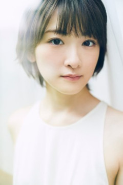 【朗報】生駒里奈さん、ICL手術で「世界はこんなにもクリアに見える」