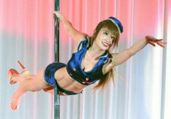 【画像】熊田曜子さん、44歳でポールスポーツ全国2位の肉体がこちら