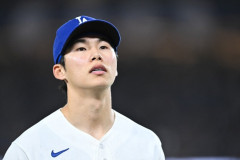 【悲報】ドジャース地元紙がキムヘソンに最低のD評価の落第点をつけ完全な戦力外へ