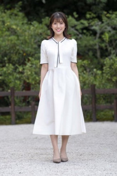 【驚愕】福岡に「宇宙一美人」な新人女子アナさんが入社wwwwwwwwww