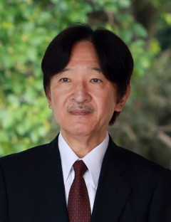 【困惑】秋篠宮さん、75歳で即位するなら悠仁さまへ飛ばせるのか