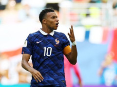 【衝撃】エムバペさん、W杯史上初の2大会連続得点王!通算22得点でメッシ超えwwwwwwwwww
