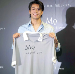 「中村敬斗と２ショット撮影の権利」応募に２万人…選ばれし１０人が夢実現　中村「そんなにたくさんの人が…」