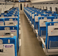 海外「日本との差がヤバ過ぎる(笑)」 日本の電車のクーラーにフランス人が大感激してしまう