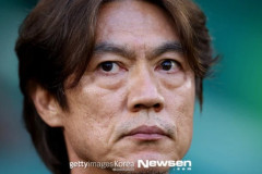 韓国人「最新のFIFAランキングで韓国代表が35位へ転落した衝撃の現実‥アジア最上位を維持する日本の凄さに驚きの声」