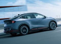 【日産】新型「リーフNISMO」発売 BEV技術とモータースポーツの知見を融合、660万円から