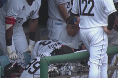和田康士朗、熱中症で試合中断…二軍は酷暑によりノーゲームに