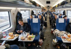 「中国高速鉄道は本当にひどい」とのSNS投稿に共感続々「めちゃくちゃ臭い」「国民の素養が低下」！