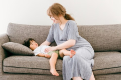 【驚愕】14歳で妊娠し15歳で出産したシンママさん「息子は3歳から性教育しています。」⇒！！！