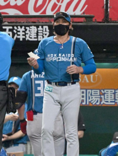 日本ハム・新庄監督　サヨナラ負けも劇弾の西武・ネビンを称える「大したもん。あそこで打つんですから」田中正義の１球に「甘かった？そんなことないでしょ。ボール的には」