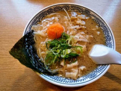 丸源の肉そばを超えるラーメンがない