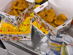 【画像】マックナゲット75個かってきた！！！！！！！！！！
