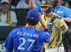藤浪晋太郎に死球を当てられた大山悠輔さんの表情・・・・・・