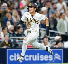 ソン・ソンムンとかいう韓国人メジャーリーガー、45試合内野(二遊三)守って失策0www