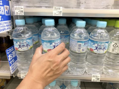 日本人「いやあああ救急隊員がコンビニで水を買ってる！市にクレーム入れなきゃ…」→