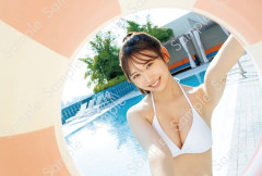 【画像】夏！プール！水着！生脇！お胸！
