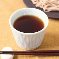 【悲報】ざるそばのつゆが家じゃ再現できないんだが