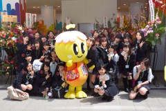 【画像】こういう女子高の集合写真、最高すぎる件wwwwwww