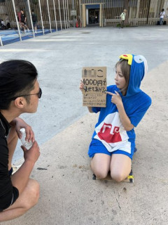 【画像】トー横女子さん1000円で下半身露出ｗｗｗｗｗ