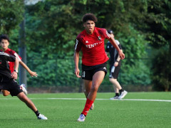 【朗報】サッカー日本代表FW、ついにエースが見つかる