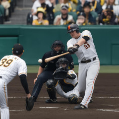 セ･リーグ T 2-4 G  巨人・ダルベック16号2ラン、延長10回小濵プロ初HRの2ラン 阪神あと1球コールから敗戦   #野球