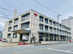 【悲報】郵便局さん、ついに平日すら休む気満々になってしまう