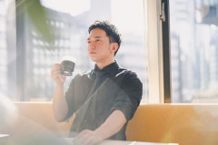 【悲報】看護師「尿路結石になるからコーヒーにはミルク入れろ。」　ワイ「マジか…粉ミルク入れて飲むわ！！」⇒！！！