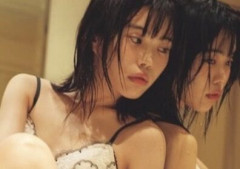 【画像】アイナ・ジ・エンドさん、『マ■コ・ノ・エンド』を丸出し